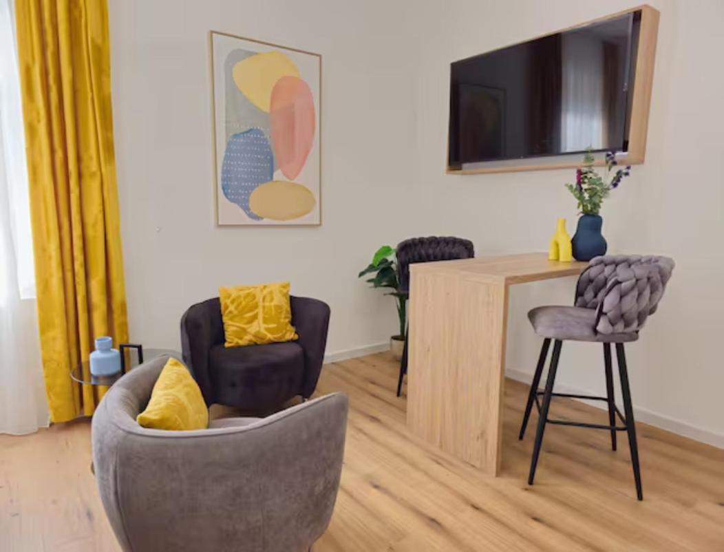 New Stylish & Modern Studio Apart - With Sea View Lägenhet Pula Exteriör bild